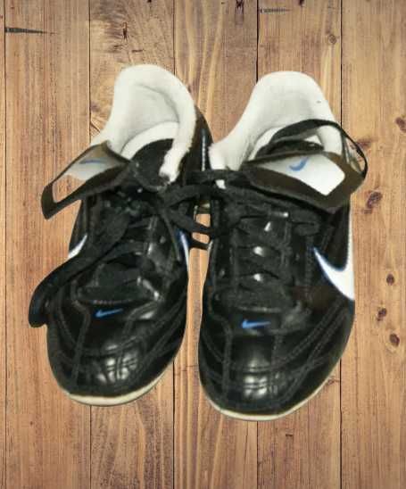 Nike sportowe buty korki rozmiar 28,5 / 203H