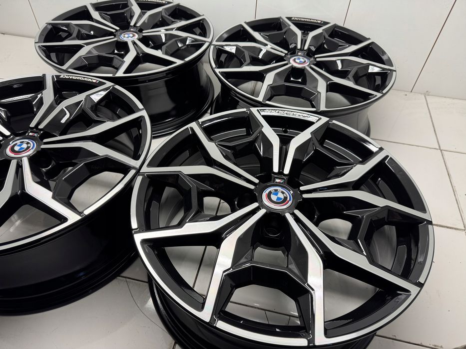felgi 19 bmw x3 g01 m pakiet 7,5 et32 oem jak nowe idealne
