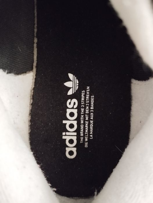 Adidas Campus 00s
