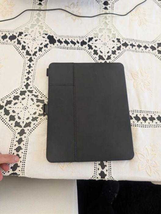 iPad Air 13″ - Como Novo