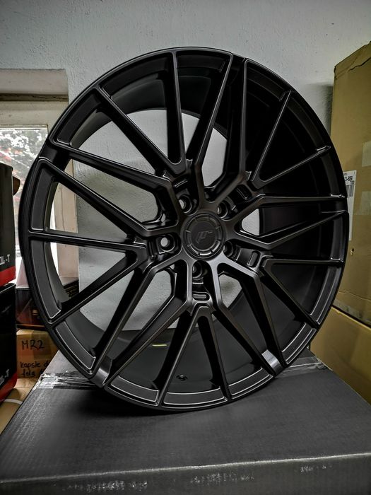 Felgi JR-Wheels Japan Racing JR38 19