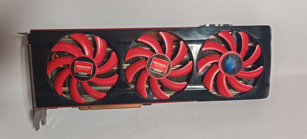 Відеокарта AMD Radeon HD 7990 6GB DDR5 Dual GPU официал
