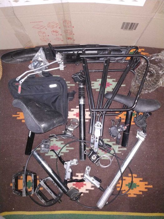 Вело запчастини 1 лотом