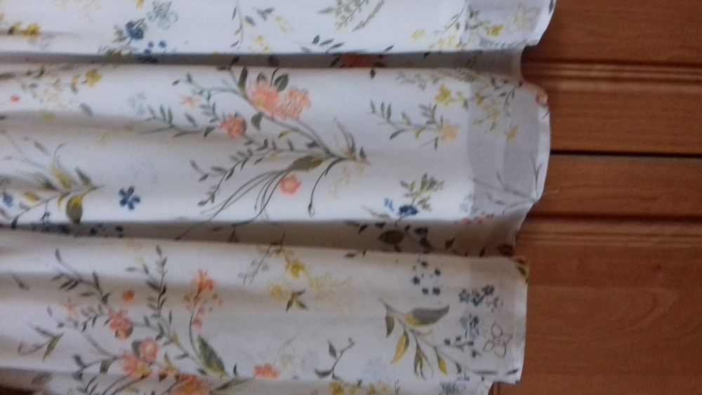 Sukienka w kwiaty roz.38