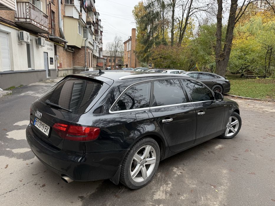 Audi A4 B8 S-Line Автомат