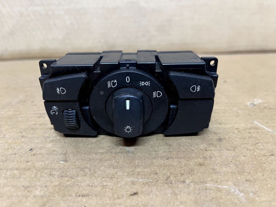 COMUTADOR BOTÃO DAS LUZES BMW E60/E61 520/525/530/ 6953.733