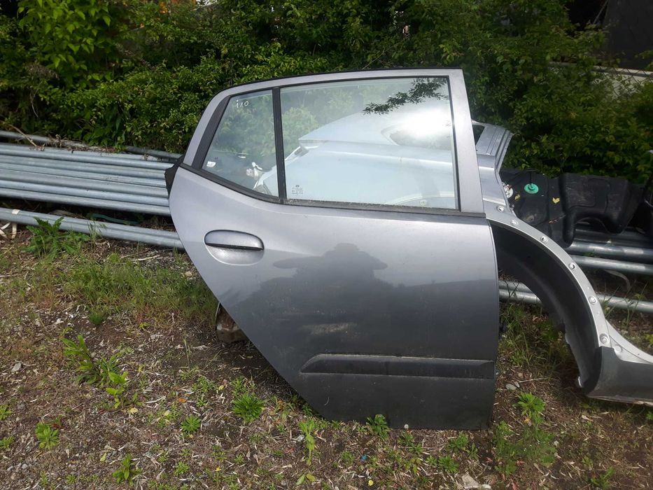 HYUNDAI i10 1,3 B 2008 r - Drzwi prawy tył i inne części