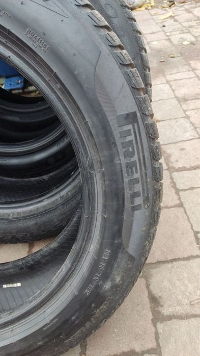 225/55/17 Pirelli Sottozero 3 Зима