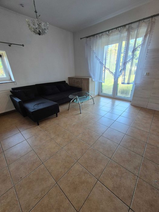 Kawalerka do wynajęcia, po remoncie - Widok 2