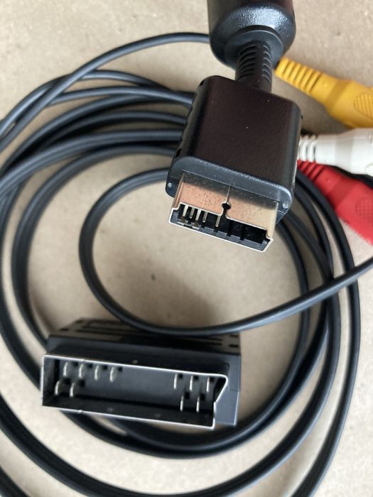 Przewód połączeniowy Sony PlayStation RCA/EURO