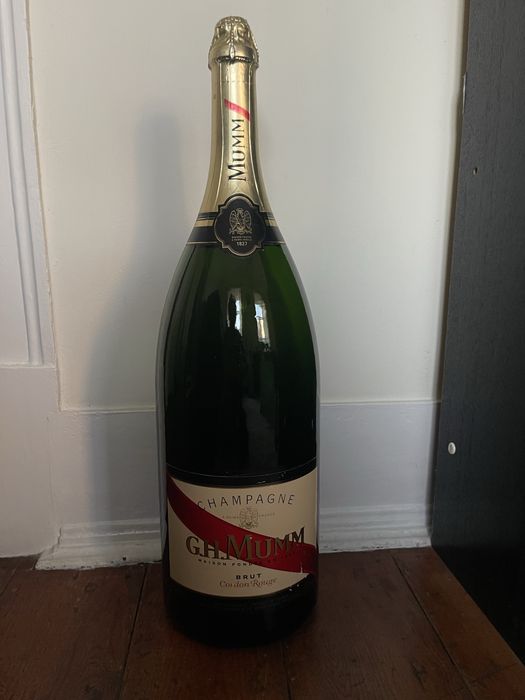 Garrafa de champanhe Mumm decorativa