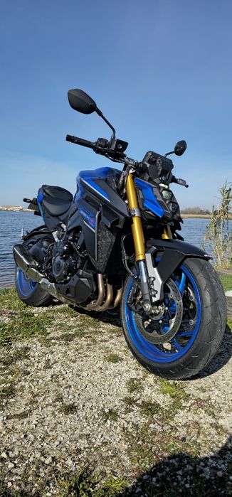 Suzuki Gsxs1000 como nova