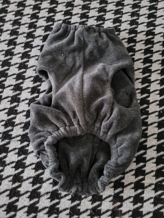 Welurowa bluza dla małego pieska xs