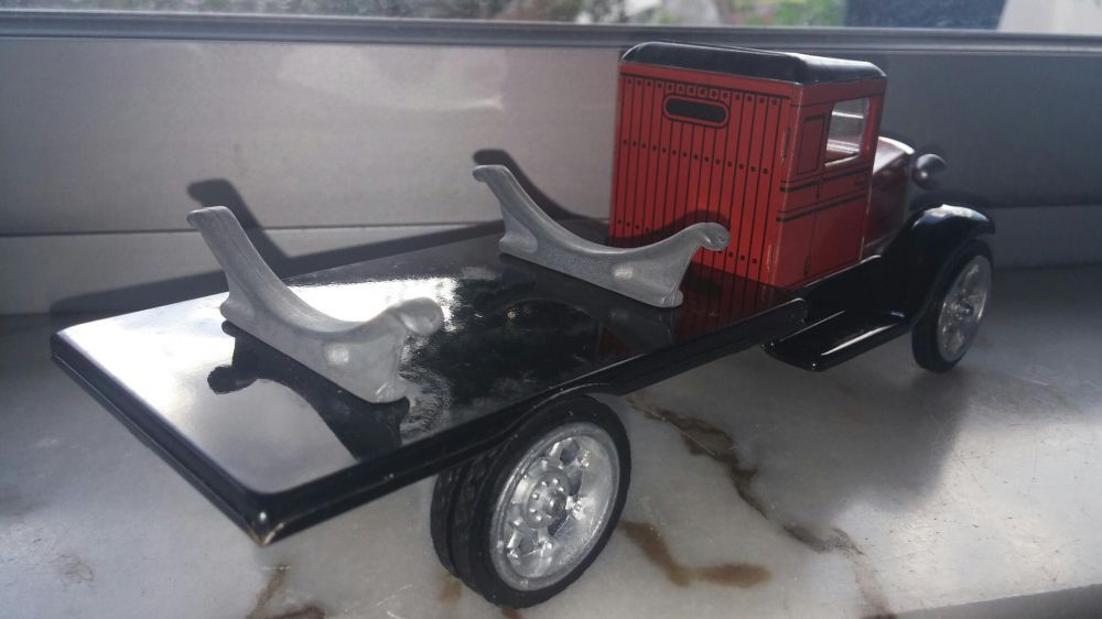 Miniatura 1:32 em metal