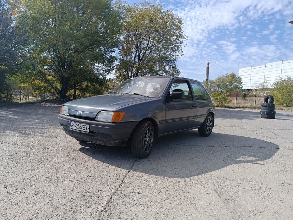 Ford Fiesta mk3 1990г