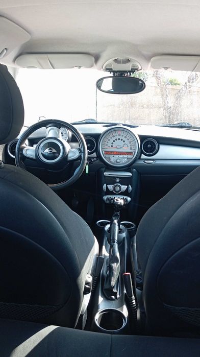 Mini Cooper 1.6. Diesel