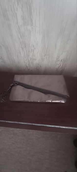 Сумки різні красиві для Вас.