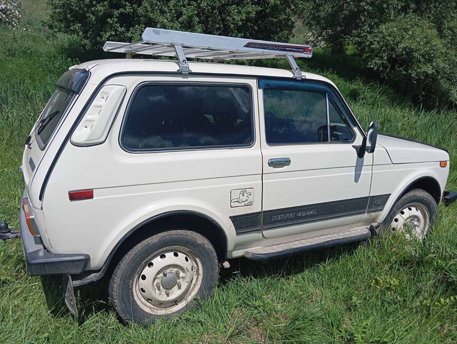 Продам Ниву ВАЗ 2121