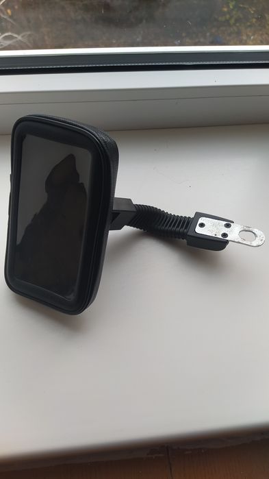 Держатель для телефона на мотоцикл