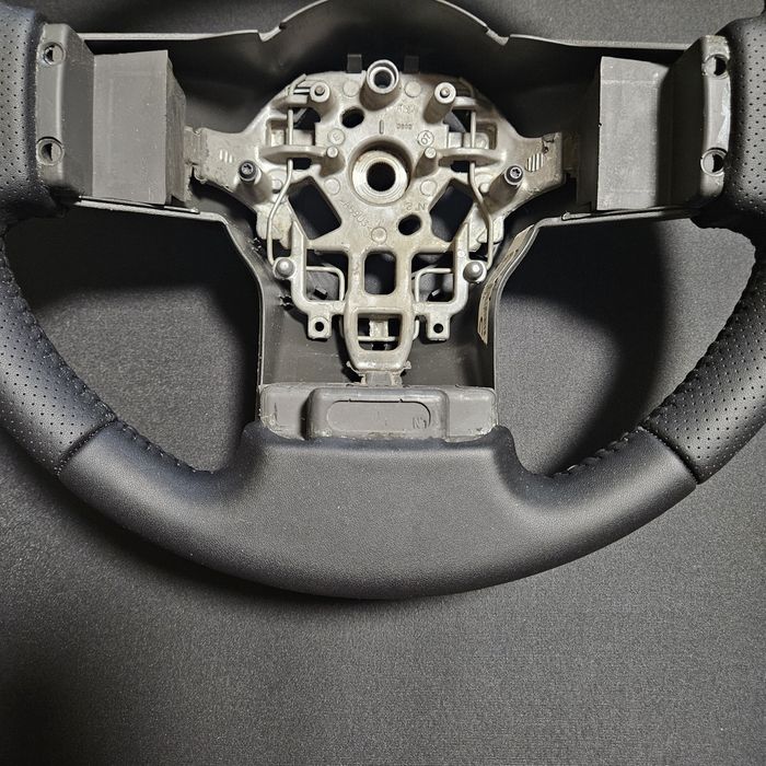 Руль Nissan Navara, Pathfinder після перетяжки, на обмін