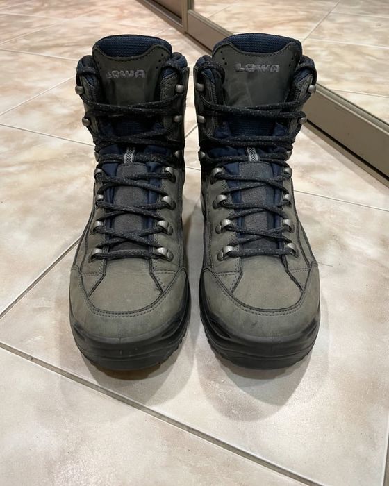 Lowa Renegade Gore-Tex mid