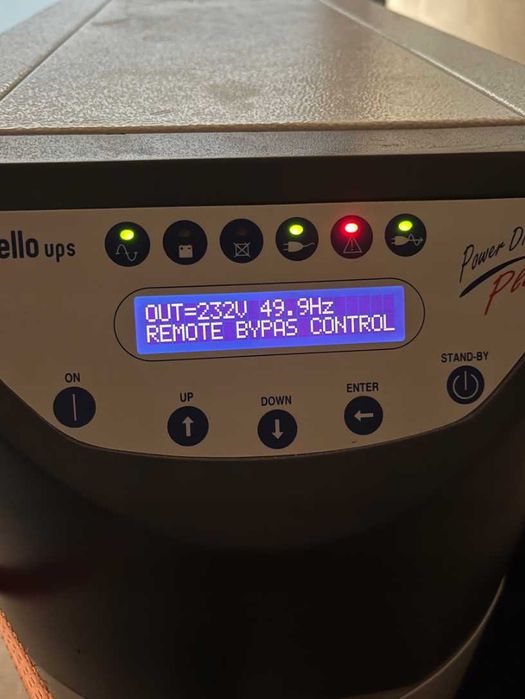 UPS Riello 6K5 6000VA 4500W