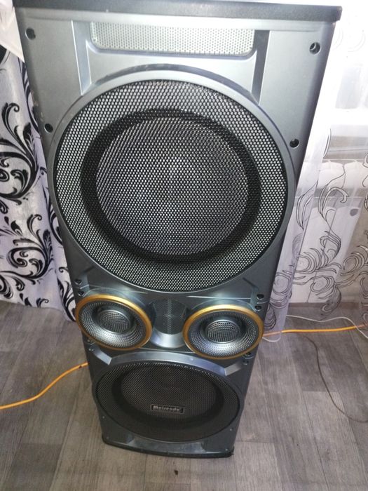 Колонки в дом Або на свадьби