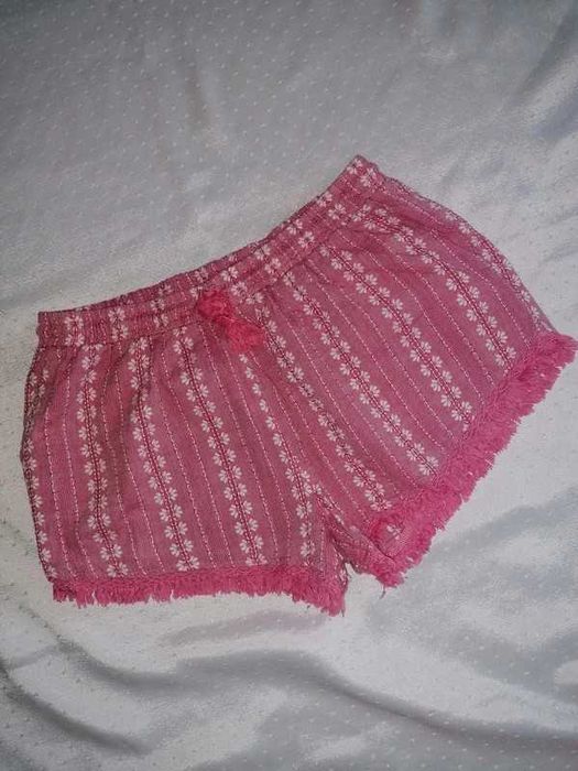 New Look krótkie strzępione spodenki 38/40