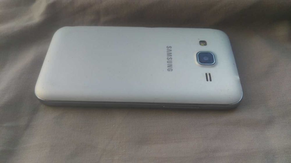 Продам смартфон Samsung Galaxy Core Prime SM-G360T1 - 1Gb/8Gb