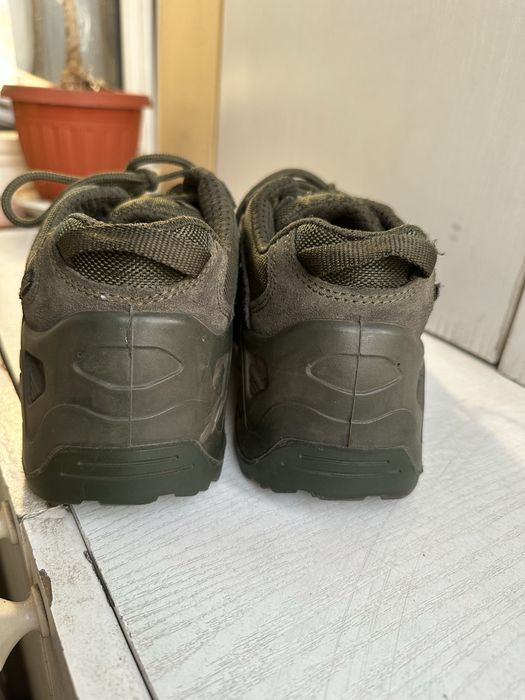 Тактические кроссовки Lowa Zephyr GTX MID TF.