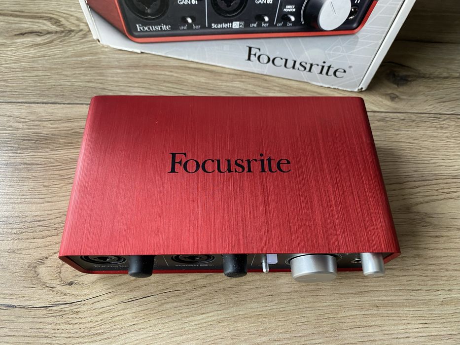 Focusrite Scarlet 2i2 2015