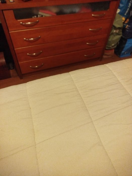 Quarto de casal em cerejeira