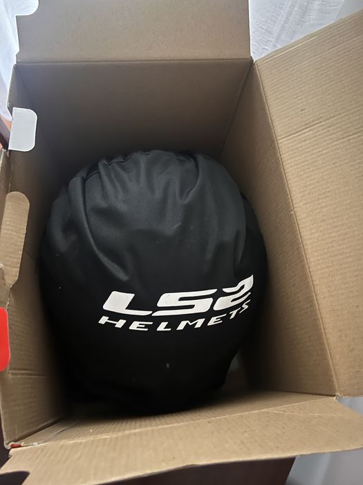 Capacete modular novo tamanho 54