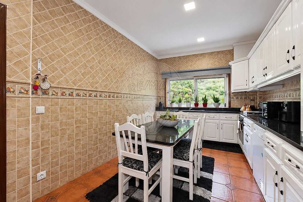 Apartamento T3 em Pombeiro, Felgueiras