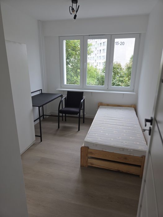 Wynajmę pokój w mieszkaniu studenckim os. Lecha