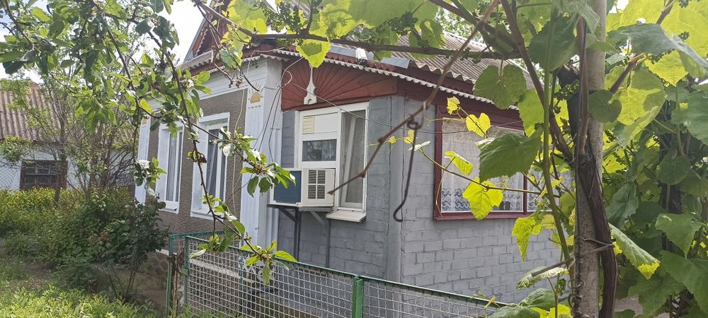 Продам 2 дома на одном участке