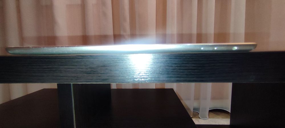 iPad Air 9.7” Планшет Apple