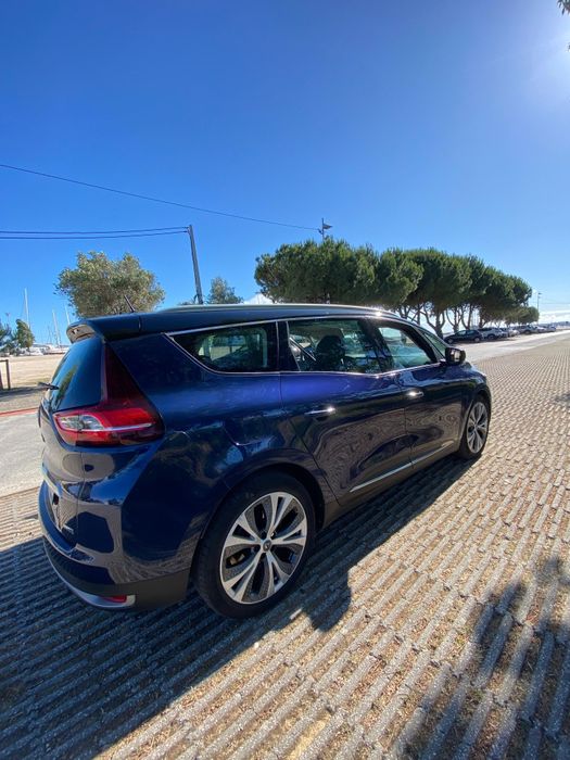 Renault scenic 1.5 dci Hibrid Assist intense