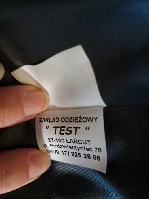 Garnitur grafitowy, stalowy, wygląda jak nowy. Produkt polski z Łańcuta