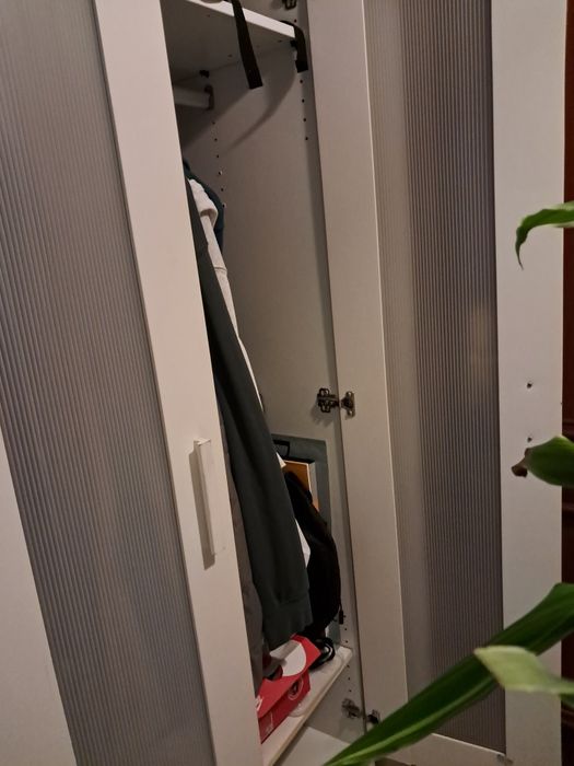 Roupeiro ikea aneboda