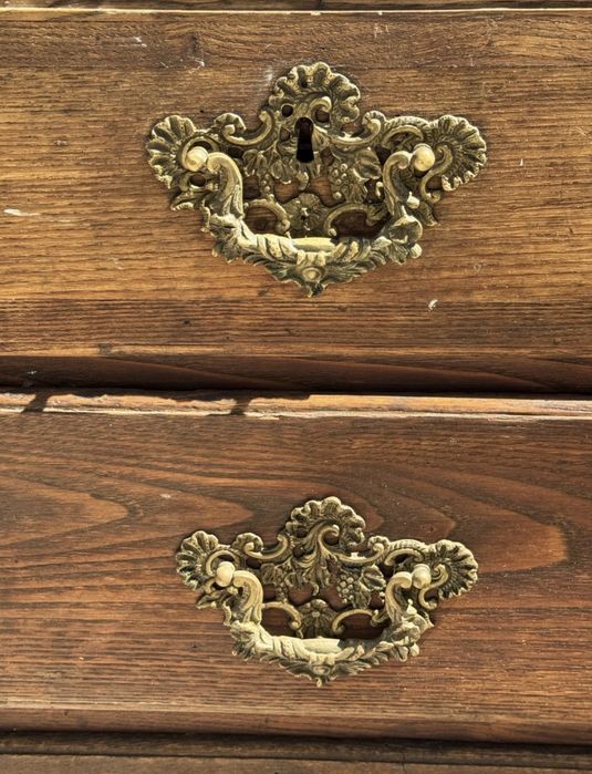 Comoda gavetas vintage