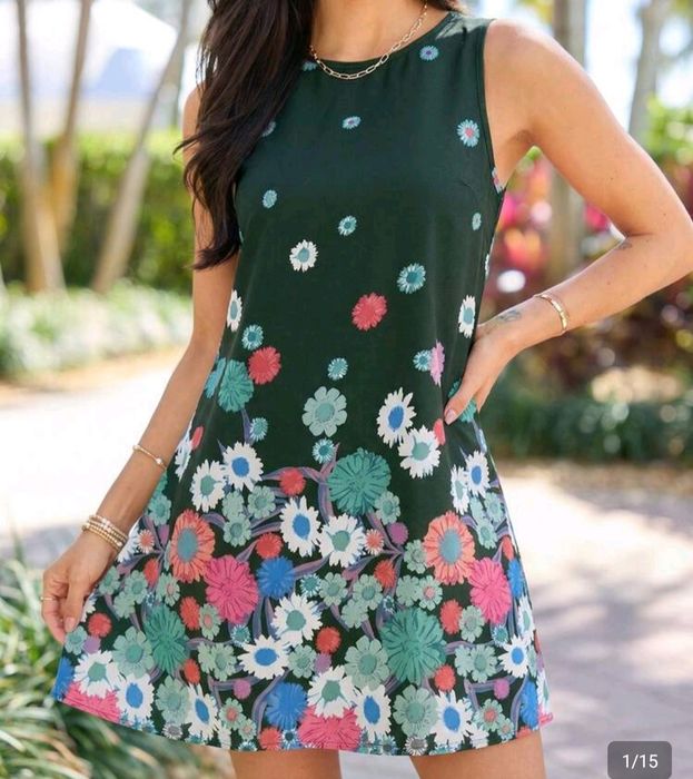 Vestido floral fresco tamanho M portes incluídos para Portugal continental