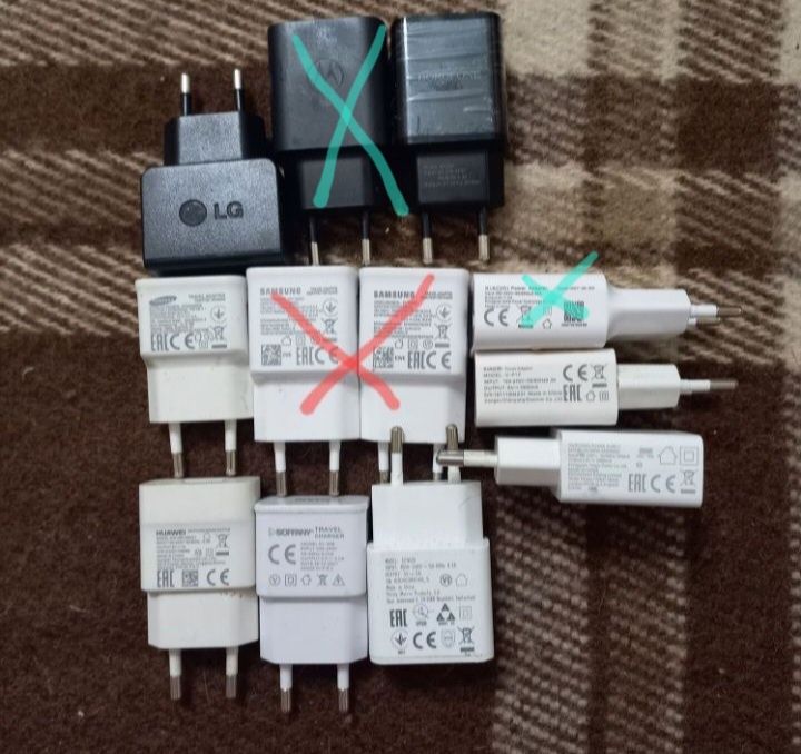 Адаптер питания зарядное устройство