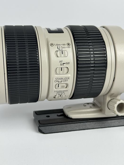 Canon 70-200 EF f/2.8 L USM IS