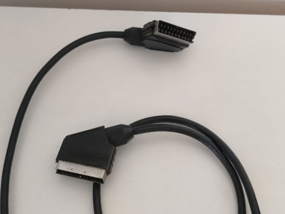 Kabel Euro SCART (Eurozłącze) 1,4m do TV / magnetowidu / konsoli retro