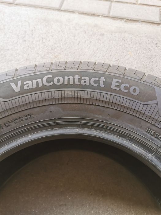 Para opon 215/75R16C 116/114R Continental VanContact Eco #
