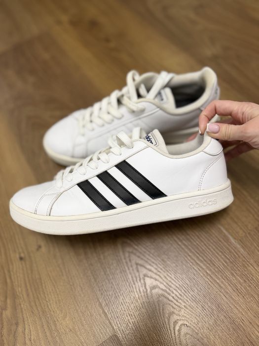 Кеды  кроссівкі чоловічі adidas кроссовки