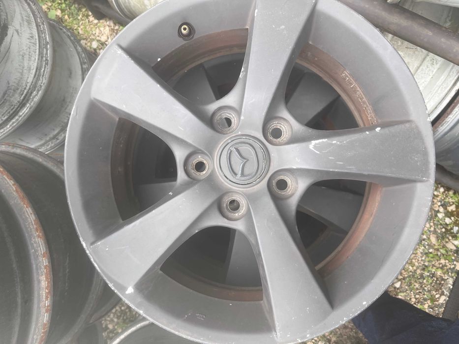 KOMPLET Felg Mazda 3 16"