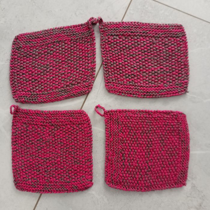 Więzione łapki kuchenne