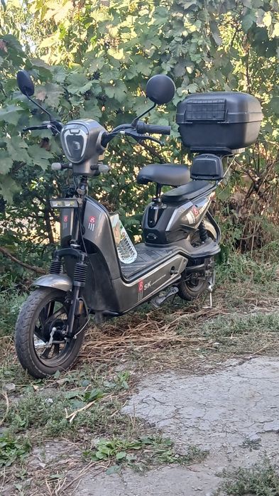 Електроскутер, електровелосипед продам